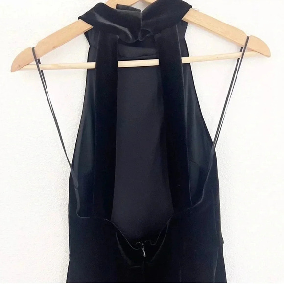 NWT Miss Selfridge Black Mini Velvet Mock Neck Dress, Size 6 - Picture 5 of 9